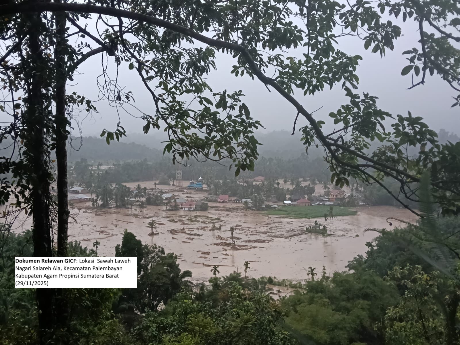 #PrayForSumbar: Bersatu untuk Ringankan Beban Saudara-Saudara Kita Terdampak Banjir dan Longsor Sumatera Barat